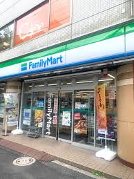 コンビニ　ファミリーマート天沼三丁目店（コンビニ）まで216m