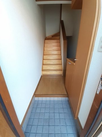 玄関　シンプルで使いやすい玄関です