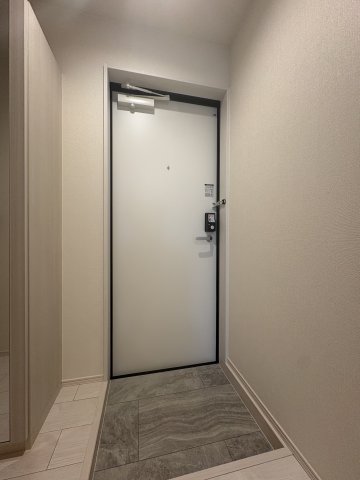 玄関　ハーモニーテラス鷹合　玄関