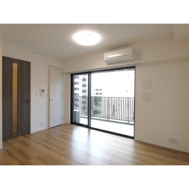 居室・リビング　※全て別号室（１K）のお写真です。参考にしてください。