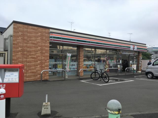 コンビニ　セブン－イレブン相模原田名豊原店（コンビニ）まで247m