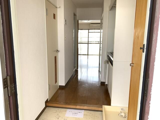 玄関　ゆったりとした玄関です