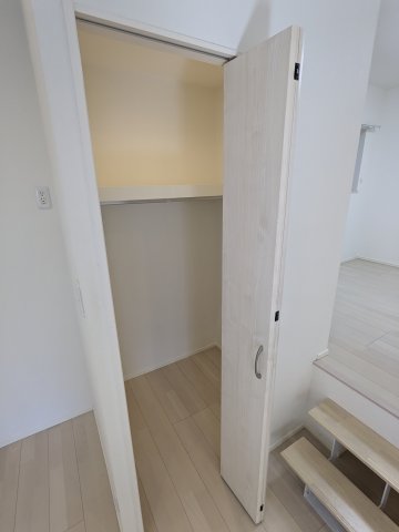 収納　クローゼット