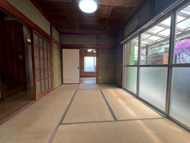 居室・リビング　広々とした空間