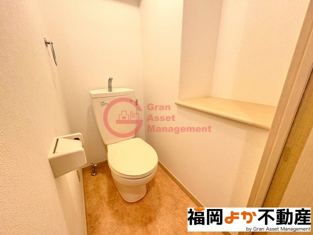 トイレ　コンパクトで使いやすいトイレです