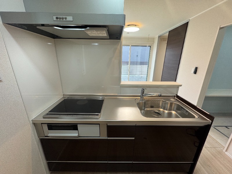 キッチン　※同じ間取りの別部屋の写真になります。