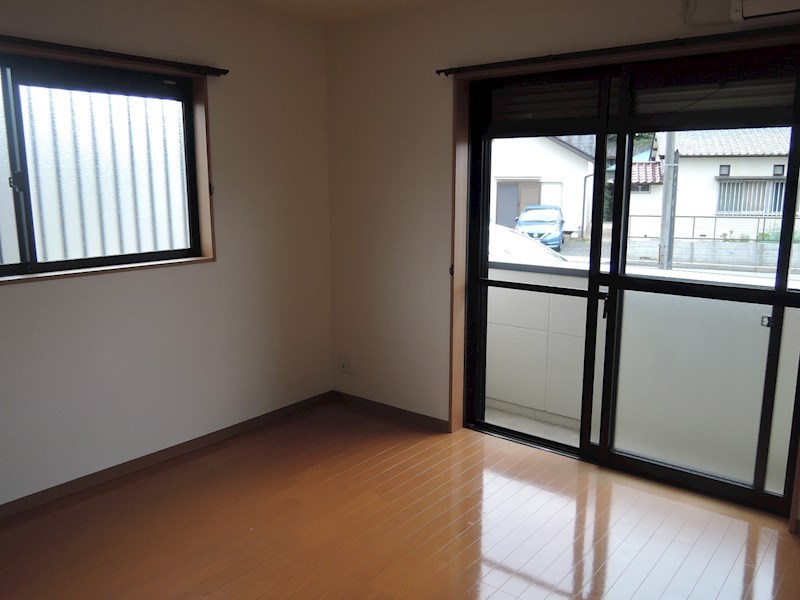 その他部屋・スペース　角部屋は２面採光＆風通しも良好！