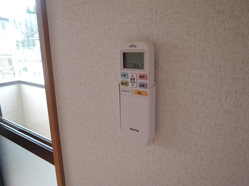 その他設備　エアコン　リモコン