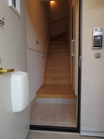 玄関　シンプルで使いやすい玄関です