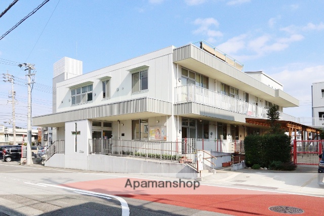 幼稚園・保育園　みどり保育園（幼稚園・保育園）まで742m