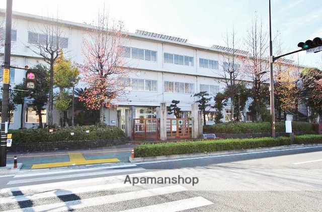 小学校　福島小学校（小学校）まで822m