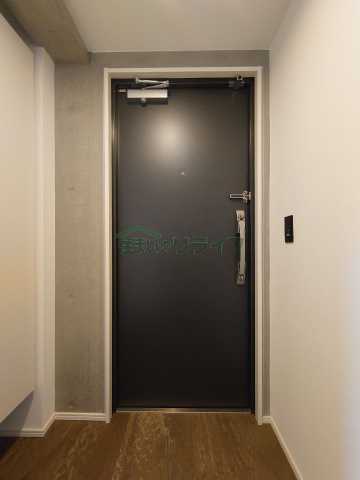 玄関　北新宿レーベル
