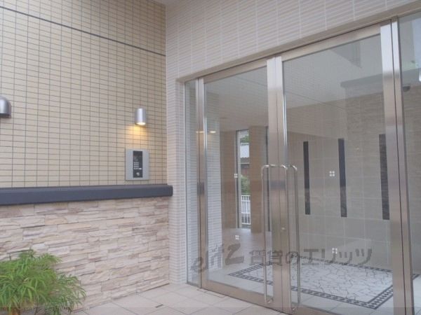 ロビー　エントランス