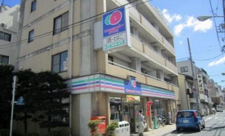 コンビニ　コミュニティ・ストア 豊島 巣鴨店（コンビニ）まで159m