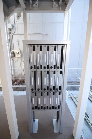 ロビー　リブリ・田端　　荒川区?尾久1