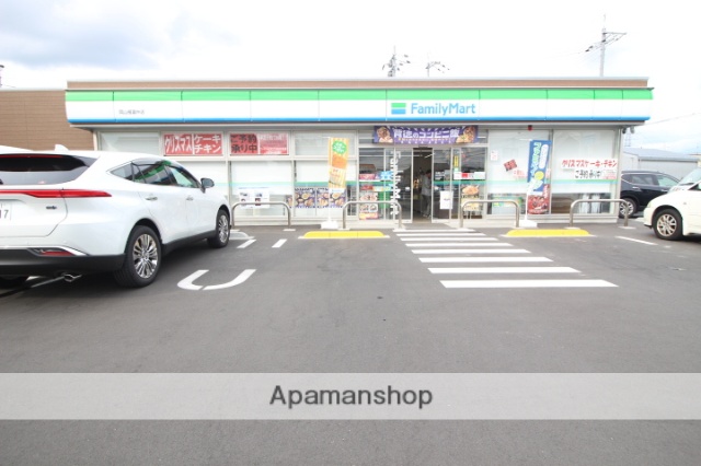 コンビニ　ファミリーマート／福富中店（コンビニ）まで160m