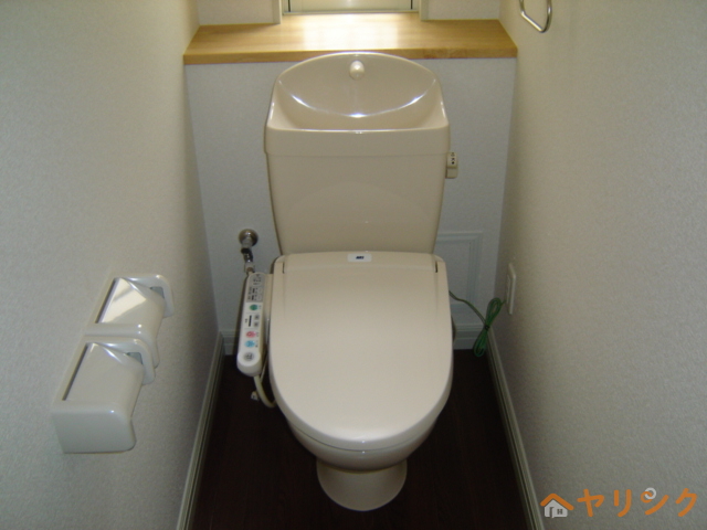 トイレ　シャワー付トイレ
