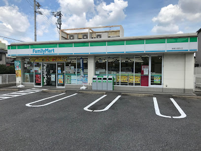 コンビニ　ファミリーマート 瑞穂汐路町店（コンビニ）まで520m