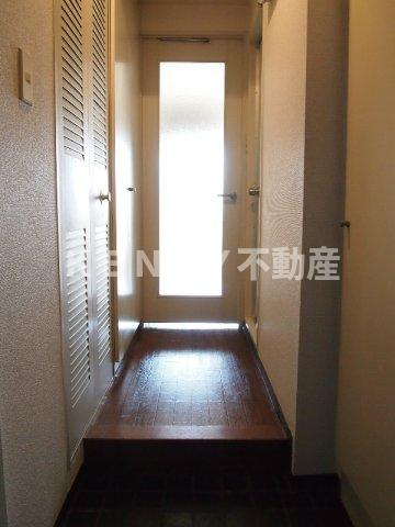 玄関　シンプルで使いやすい玄関です