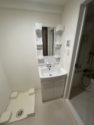 洗面設備　※参考写真