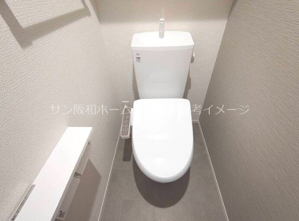 トイレ　同メーカー施工例参考イメージ画像
