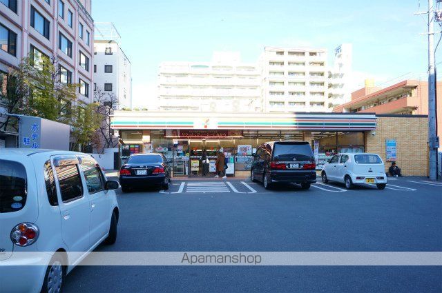 コンビニ　セブンイレブン（コンビニ）まで143m