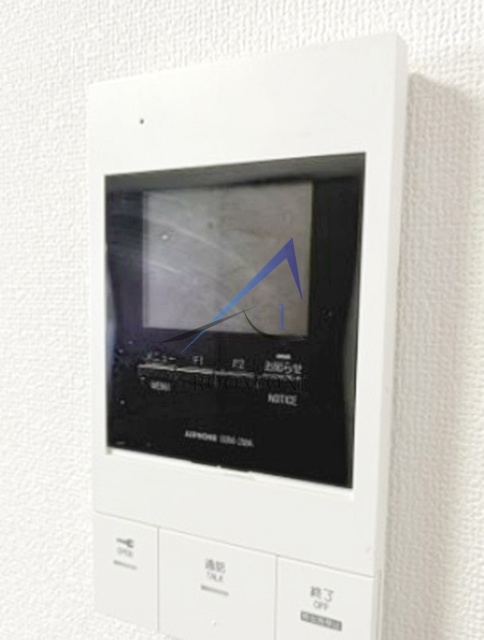 セキュリティ　モニター付きインターホンです。