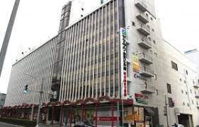 スーパー　ヤマザワ山交ビル店（スーパー）まで571m