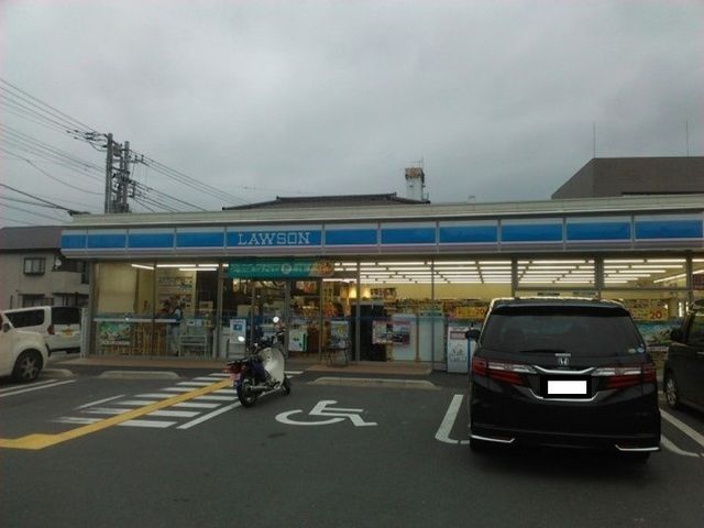 コンビニ　ローソン小川町大塚店（コンビニ）まで500m