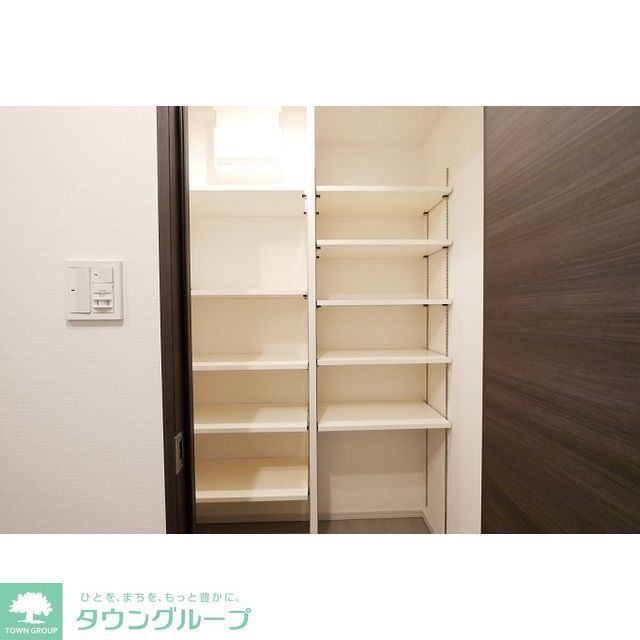 収納　玄関シューズクローゼット