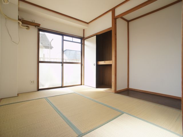 その他部屋・スペース　清潔感のあるきれいな洋間です♪