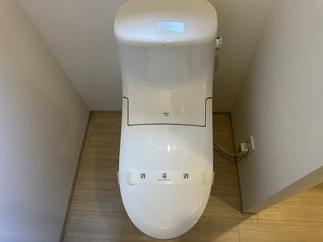 トイレ　温水洗浄便座
