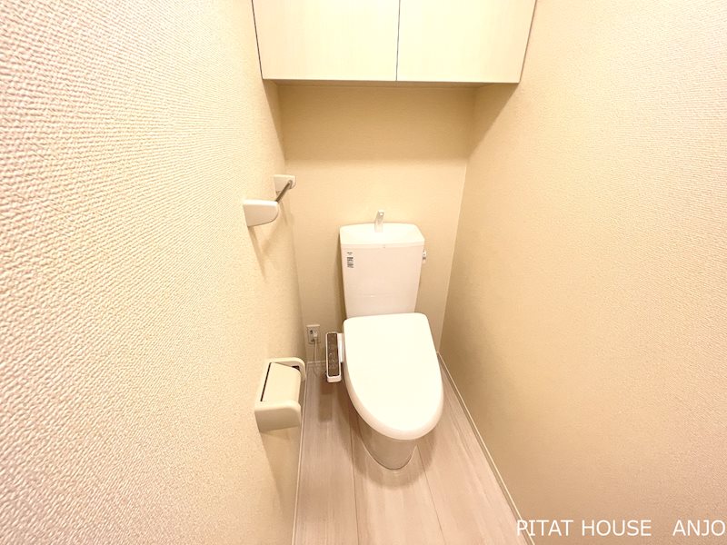 トイレ　同物件別部屋