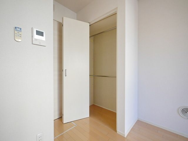 収納　別部屋参考写真