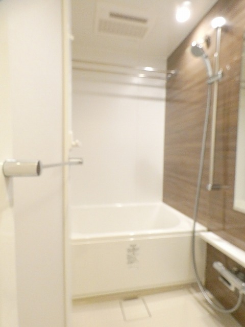 バス・シャワールーム　バス※別部屋参考写真
