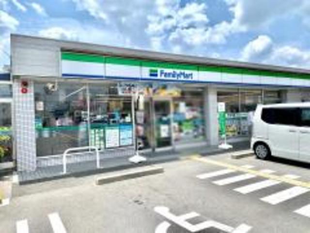 コンビニ　ファミリーマート長岡京野添店（コンビニ）まで1376m