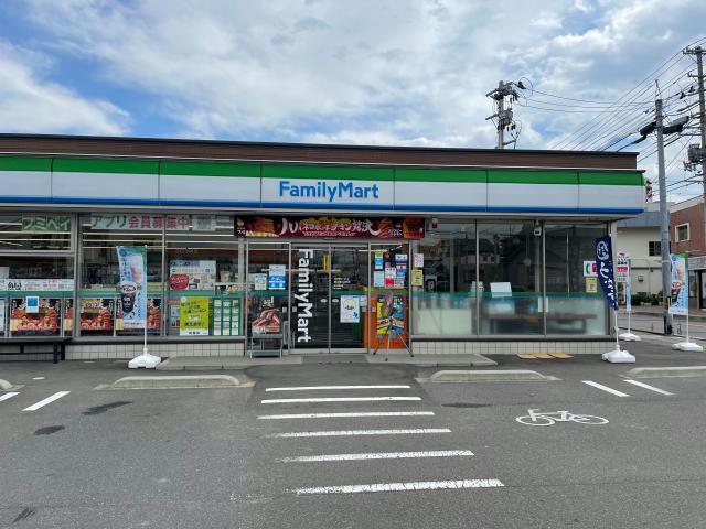 コンビニ　ファミリーマート郡山富久山町店（コンビニ）まで522m