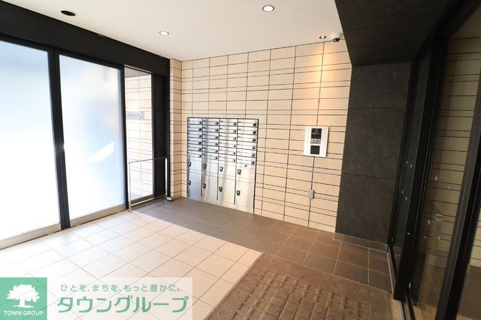 エントランス　エントランス