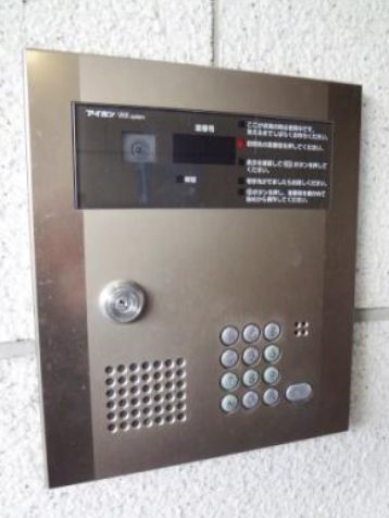 セキュリティ　弊社は全物件仲介手数料0.55ヶ月分でご紹介可能です。