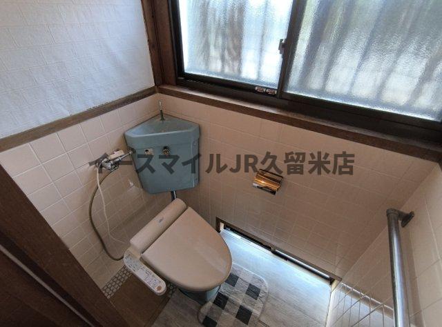 トイレ　清潔感のあるトイレです