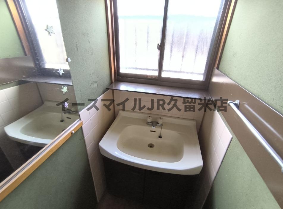 洗面設備　広い洗面スペース