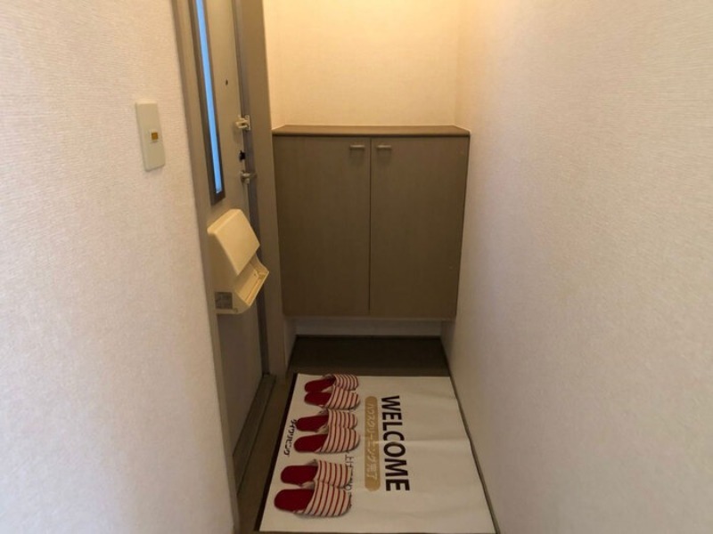 玄関　図面と現状に相違がある場合には現状を優先