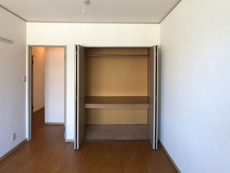収納　図面と現状に相違がある場合には現状を優先