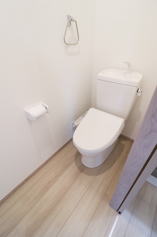 トイレ　図面と現状に相違がある場合には現状を優先
