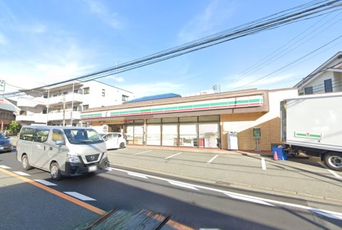 コンビニ　セブンイレブン 南戸塚店（コンビニ）まで625m
