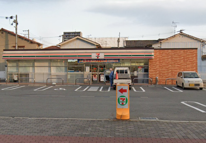 コンビニ　セブンイレブン 大阪今川1丁目店（コンビニ）まで560m
