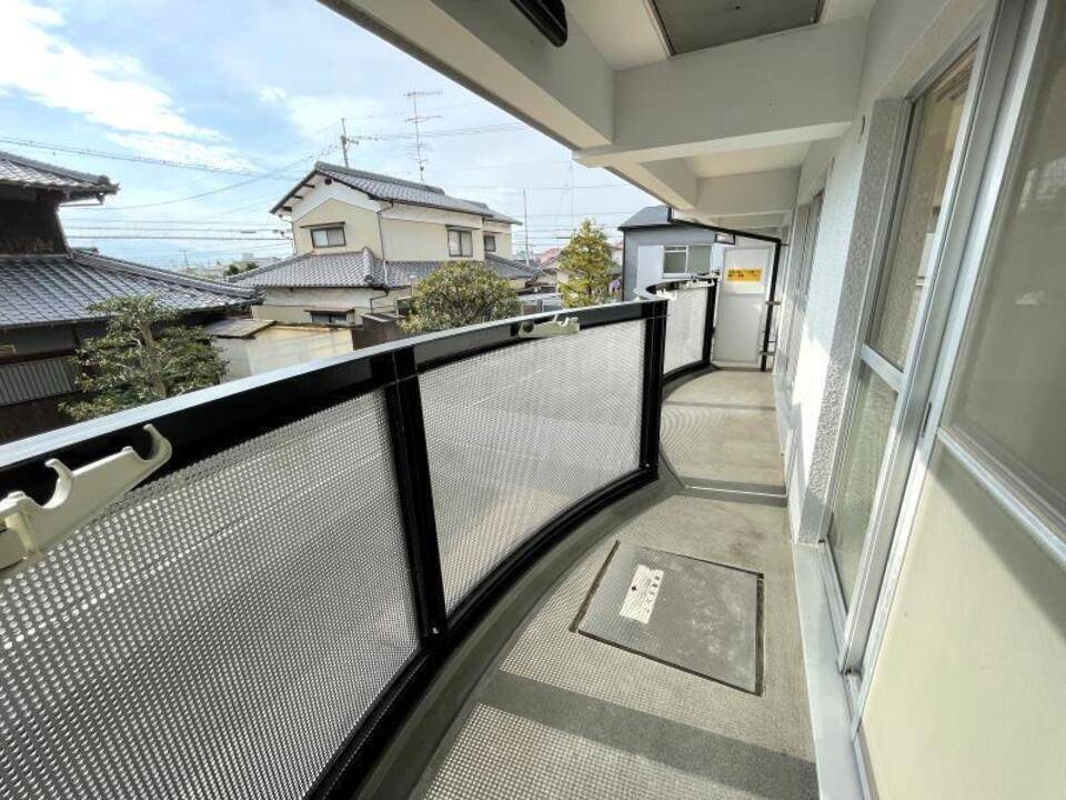 バルコニー　バルコニー