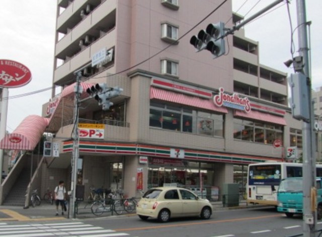 飲食店　ジョナサン小金井前原店（飲食店）まで373m