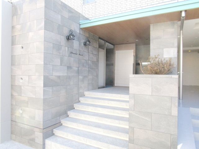エントランス　★エントランス★