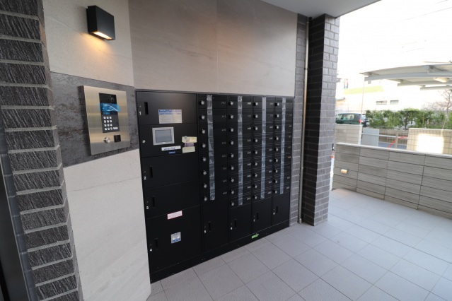 エントランス　オートロック、宅配BOX